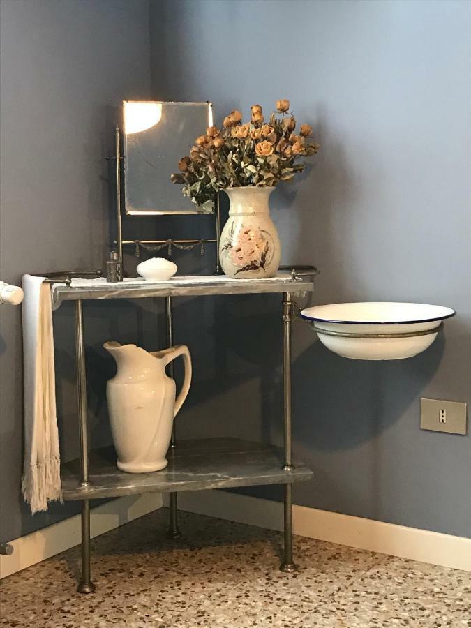 Bed and Breakfast La Sosta Fuori Stazione Brescello Esterno foto