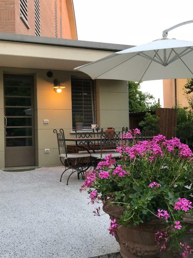 Bed and Breakfast La Sosta Fuori Stazione Brescello Esterno foto